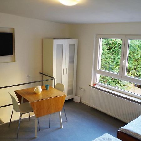 Apartment in Altstadt-/Messenähe, zentral & ruhig Neurenberg Buitenkant foto