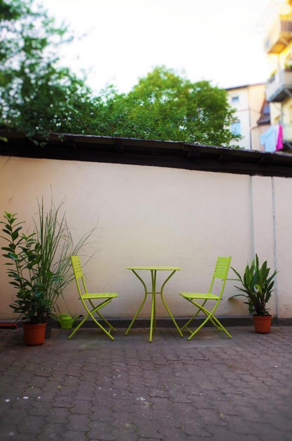 Apartment in Altstadt-/Messenähe, zentral & ruhig Neurenberg Buitenkant foto